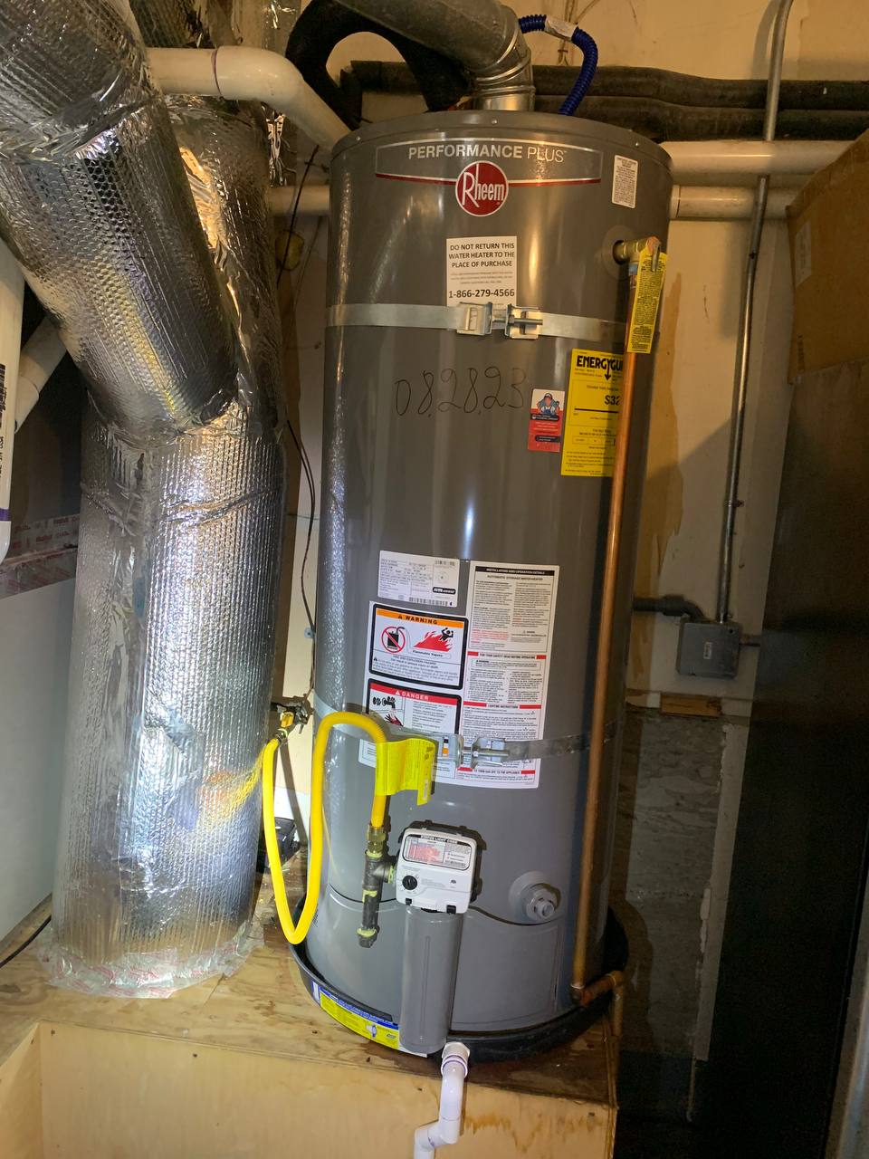 Plumbers/ Plumbing/ Replace Water Heater/ Water Heater Repair