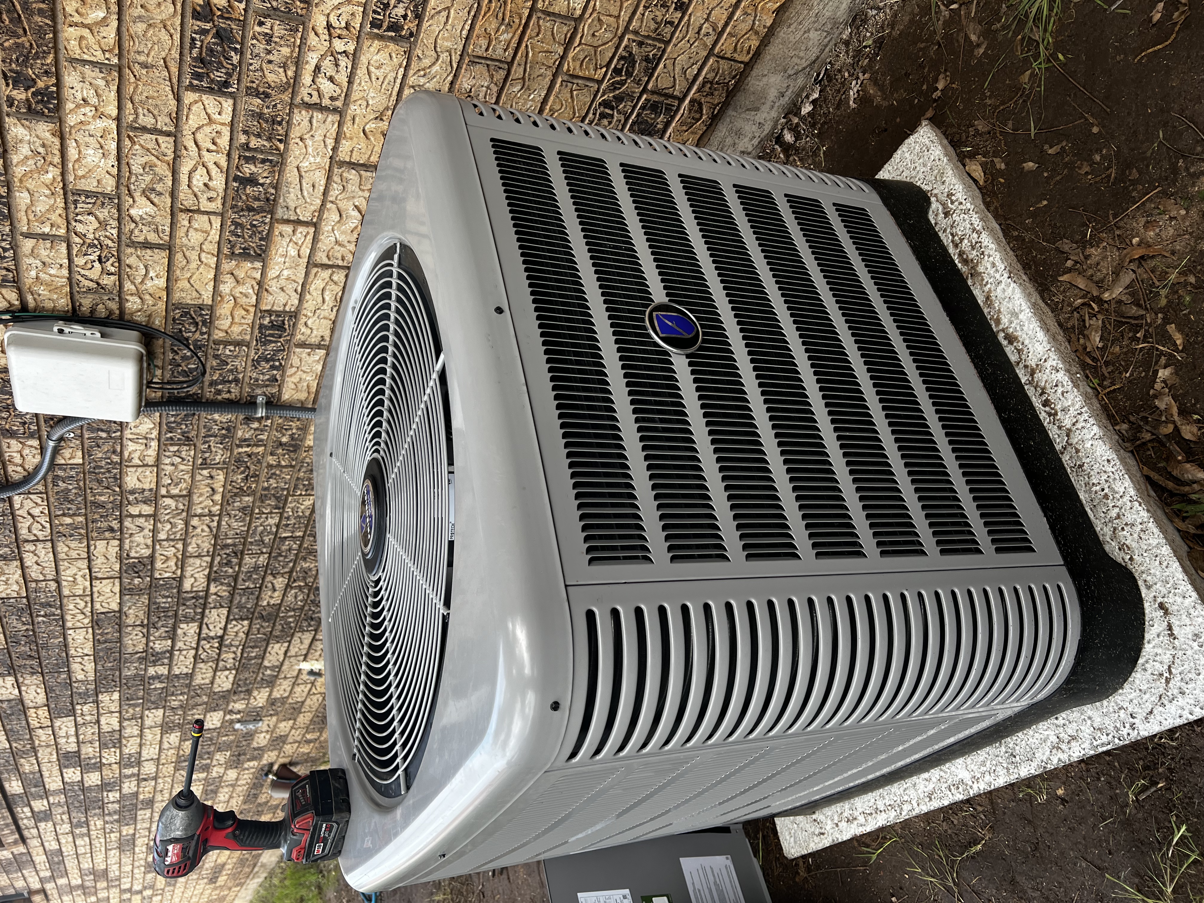 4 ton Friedrich gas/electric Hvac system